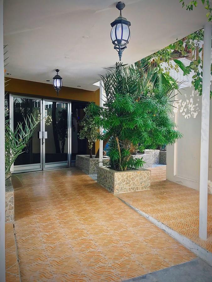 Al Hadow Hotel มัสกัต ภายนอก รูปภาพ