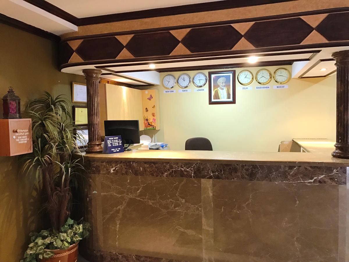 Al Hadow Hotel มัสกัต ภายนอก รูปภาพ