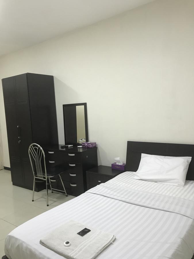 Al Hadow Hotel มัสกัต ภายนอก รูปภาพ